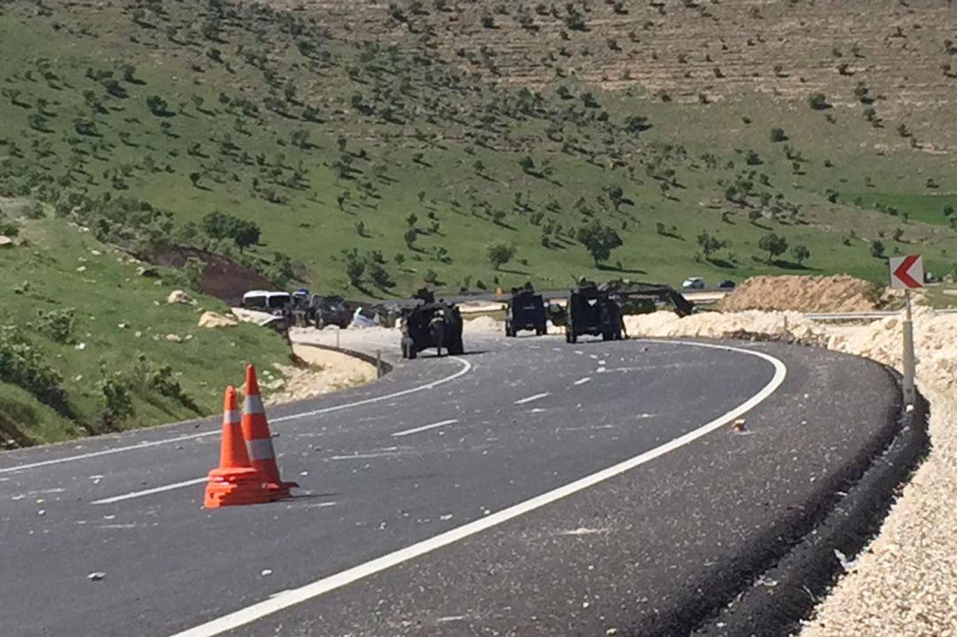 Mardin-Diyarbakır Karayolu'nda patlama: 13 yaralı Mardin-Diyarbakır Karayolu'nda patlama: 13 yaralı